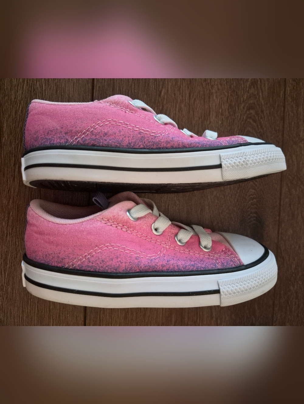 NEW Converse Chuck Taylor All Star Rave Gradient Low Top Sneaker Kids Sz 8 - Picture 3 of 6